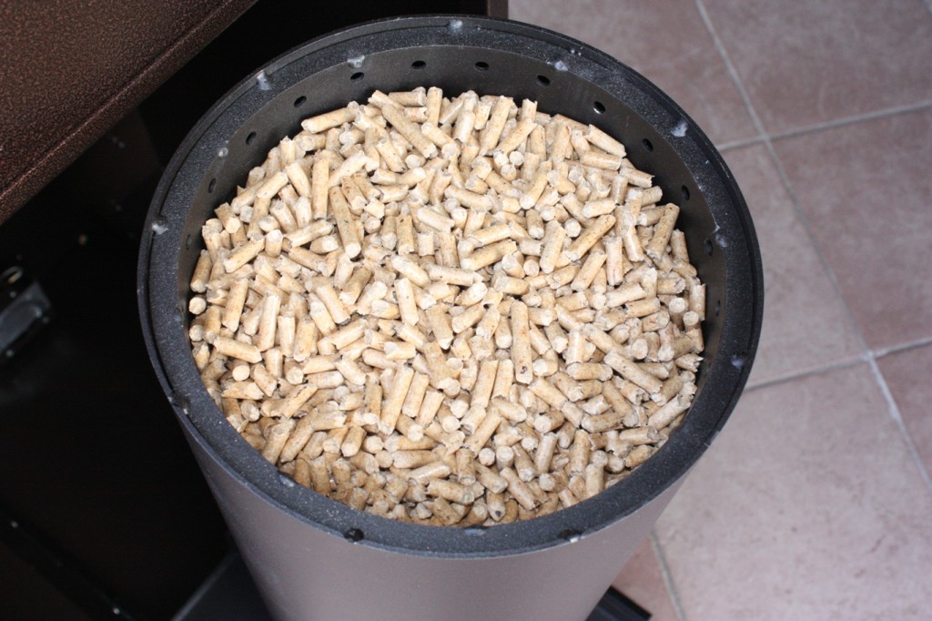 estufa-pellets-biomasa-biofire-deposito